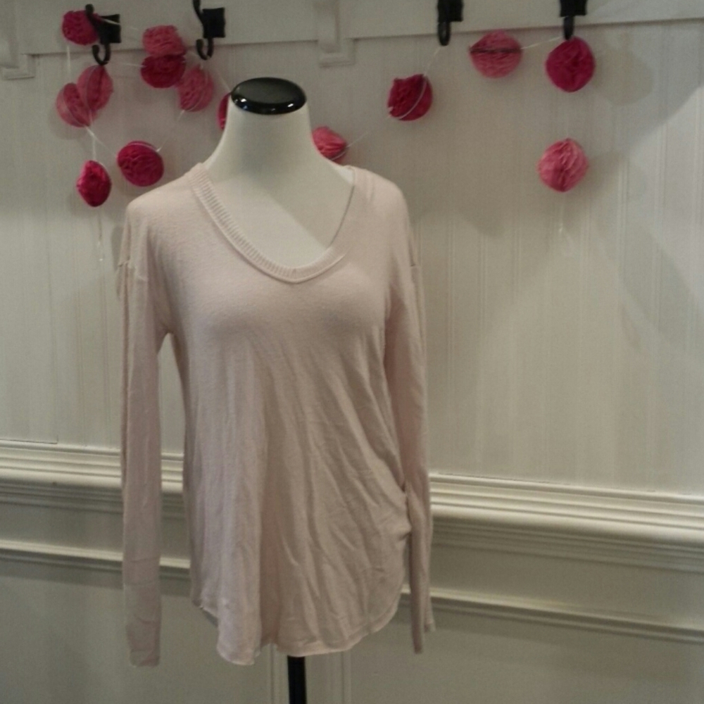 Bundle of Women's Name Brand Tops Size XS